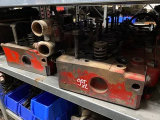 Case IH Diverse cilinderkoppen DT358 en TT358 motoren