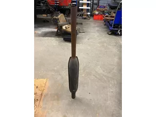 International uitlaat van een 844, merk LANGE