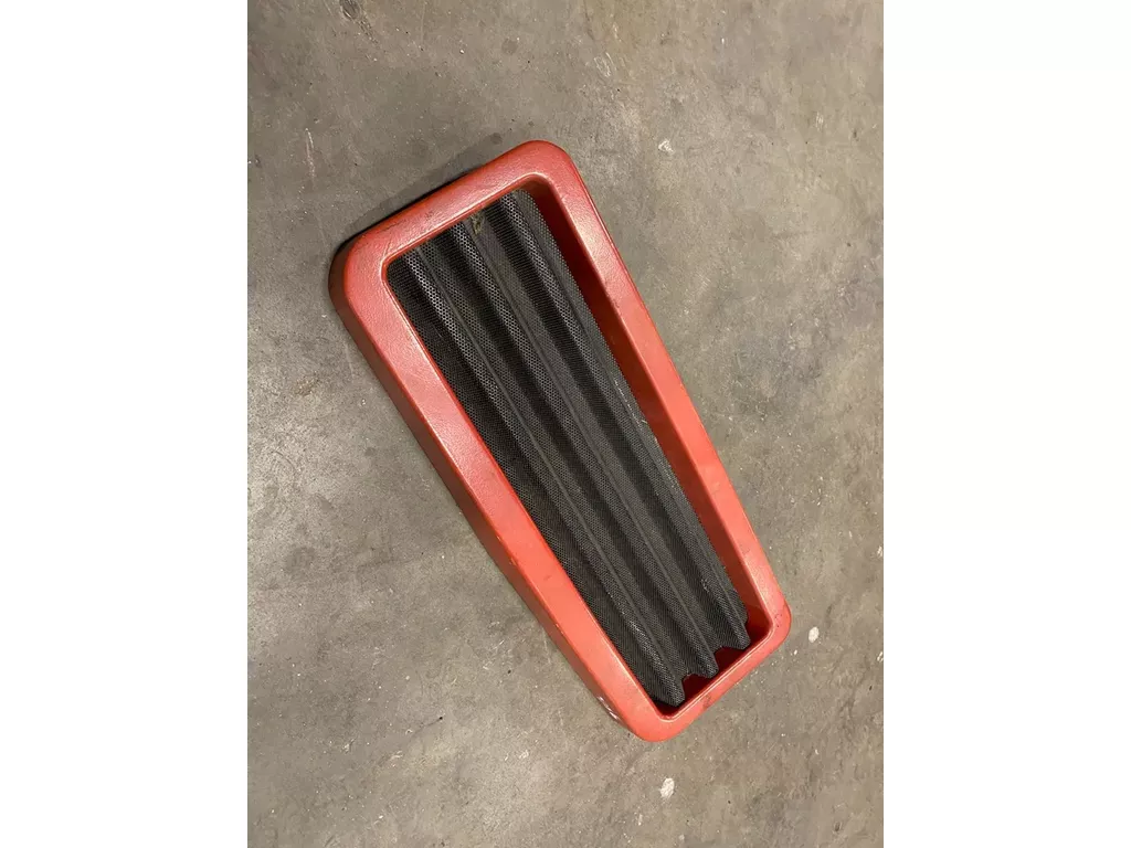 Case IH bovengrill, bovengrille, bovenste frontgrille van een 956XL, past ook op 745XL, 845XL, 856XL, 1056XL