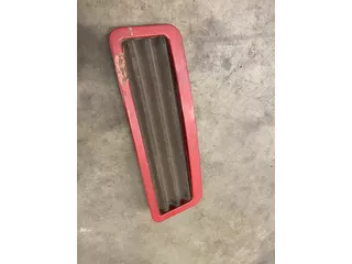 Case IH bovengrill, bovengrille, bovenste frontgrill met schade voor een Case IH 1255XL of 1455XL