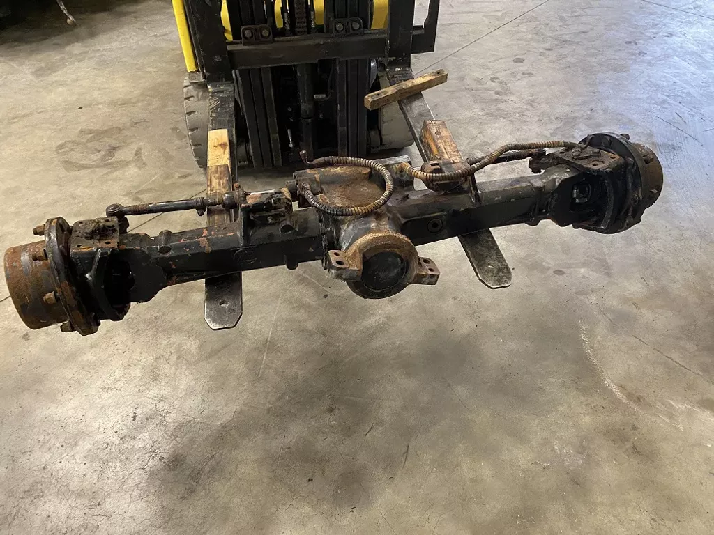 ZF APL330 vooras, Case IH 685XL