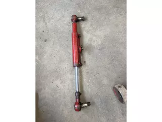 International stuurcilinder van een 1455XL met ZF APL 3054 vooras