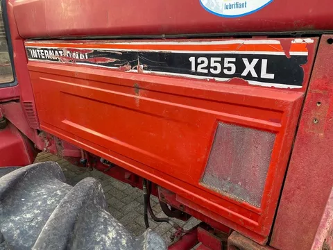 International rechter motorkap zijpaneel 1255XL