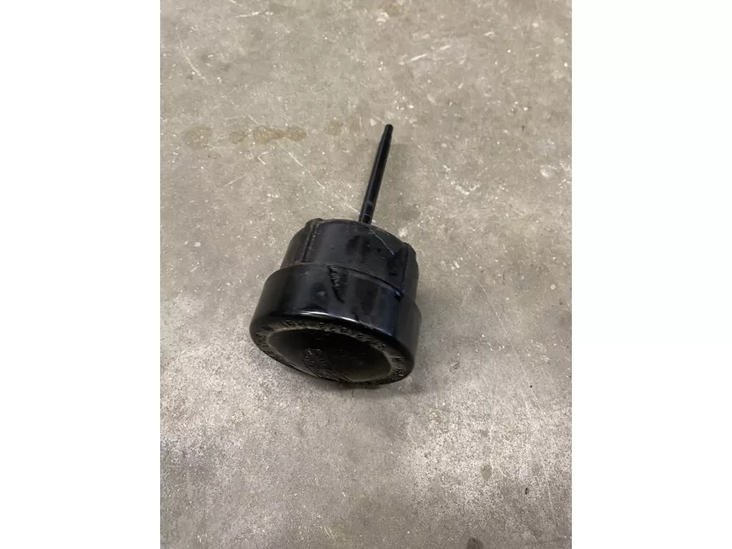 Case IH ontluchter en peilstok hydrauliek/hefdeksel 3145873R91