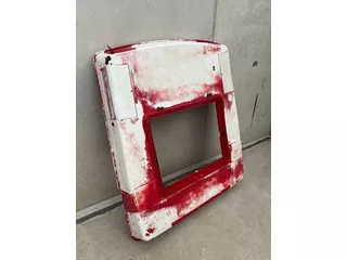 Case IH dak van een XL cabine geschikt voor overliggend dakluik, met schade/reparatiepunten!