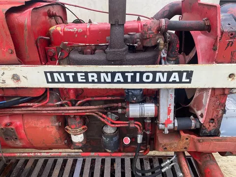 International D268, 268DT, 4 cilinder motor uit een 844SB, 844-S