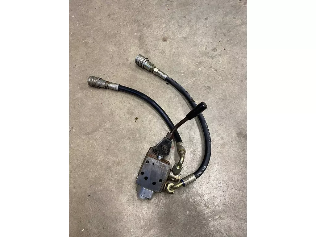 International dubbelwerkend hydrauliekventiel van een 44 serie