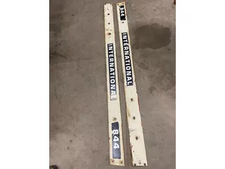 International set motorkap zijpanelen, zijplaten van een International 844SB, 844-S, 844, 844S, 844-SB