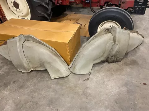 Case IH onderbekleding, spatbordbekleding XL 4 cilinder, grijs, netjes, 845XL, 745XL, 856XL