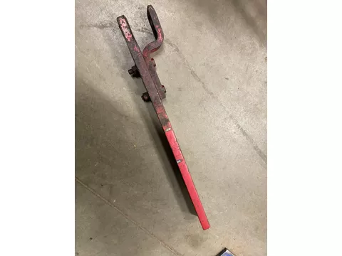 International originele ondertrekhaak, treklat, zwaaihaak van 1255XL of 1455XL