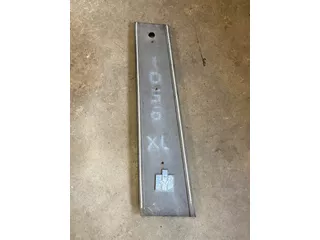 International kunststof zijpaneel cabine links XL cabine IHC