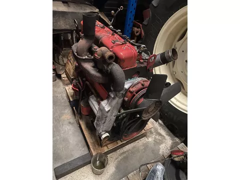 International 246D, D246, 246DT motor uit een 844