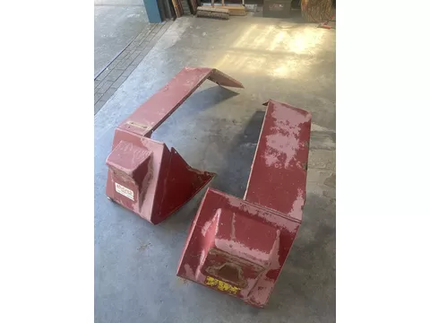 Case IH set achter spatborden origineel van een 1255XL, 6 cilinder XL cabine, passen ook op 956XL, 1056XL en 1455XL