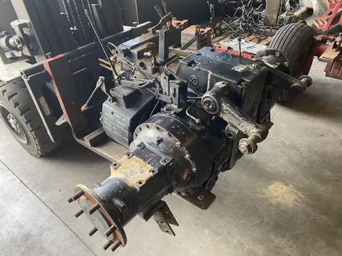 Case IH versnellingsbak / achterbrug van een 1255XL 30km/u, ZF T3445