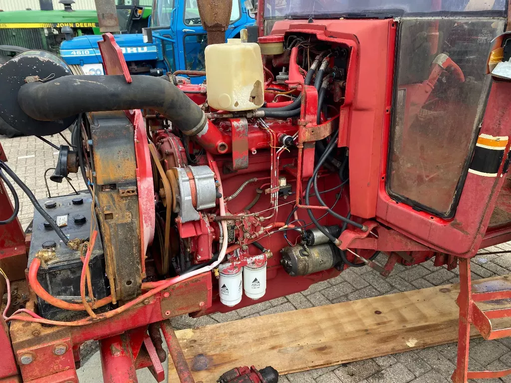 International motorblok uit een 745XL, 239DT, D239, motor (743XL, 744)