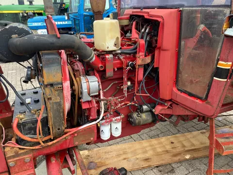 International motorblok uit een 745XL, 239DT, D239, motor (743XL, 744)