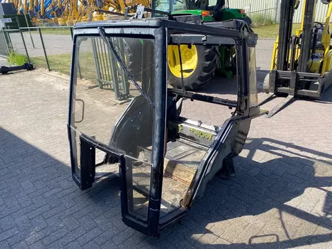 Case IH kale cabine, kaal cabineframe XL cabine, 6 cilinder, 956XL en 1056XL