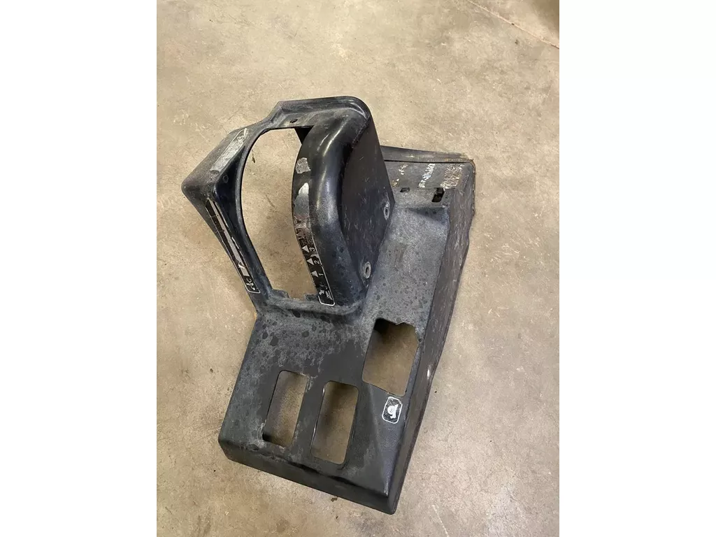 International kap voor over hef en hydrauliek bediening 956XL met oud type hef