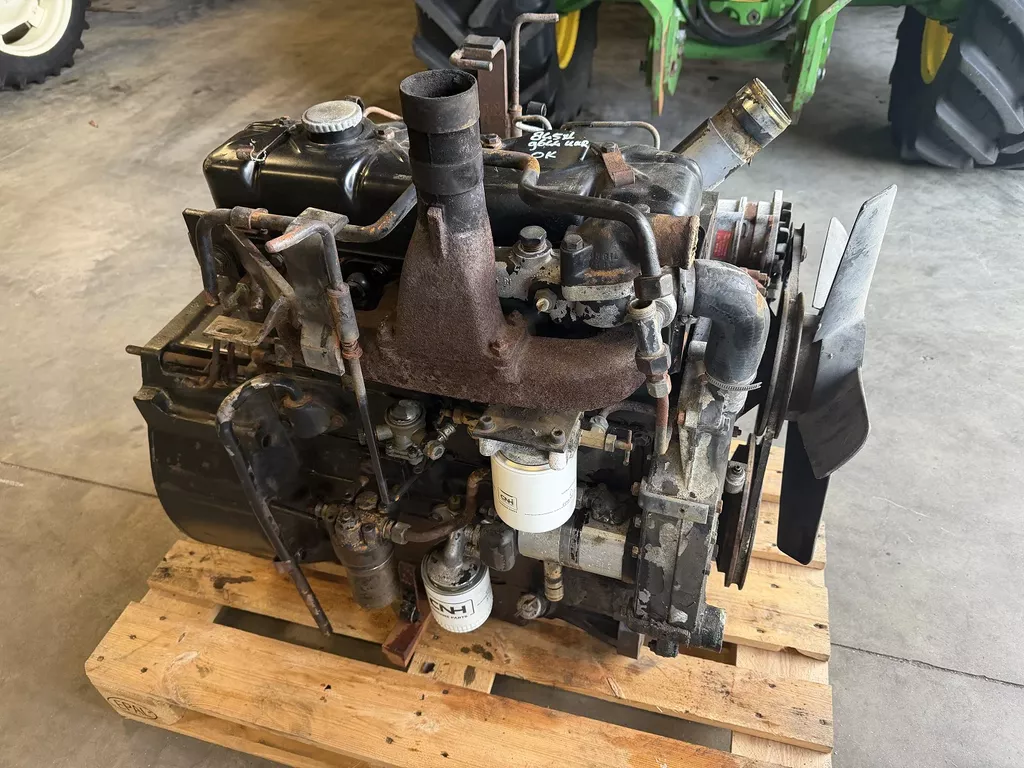 Case IH 845XL, motor, blok, motorblok, 268DT, D268, 268, 4 cilinder (844-S, 844XL)